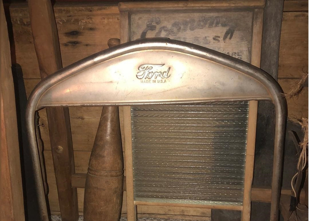 vintage ratrod Vintage Cars Steampunk Decor Steampunk Ratrods Ratrod partys Ratrod rat rods rat rod Production line modlet modle-t model t Industrial decor How to build a ratrod how to build a rat rod Henry Ford once said of the Model-T: "You can have wha